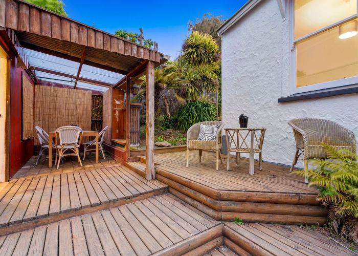  at 75 Wickliffe Terrace, Port Chalmers, Dunedin