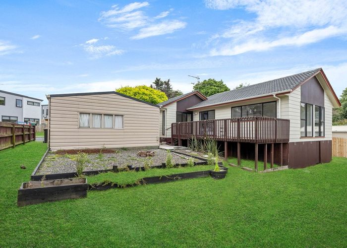  at 10 Cadiz Place, Red Hill, Papakura
