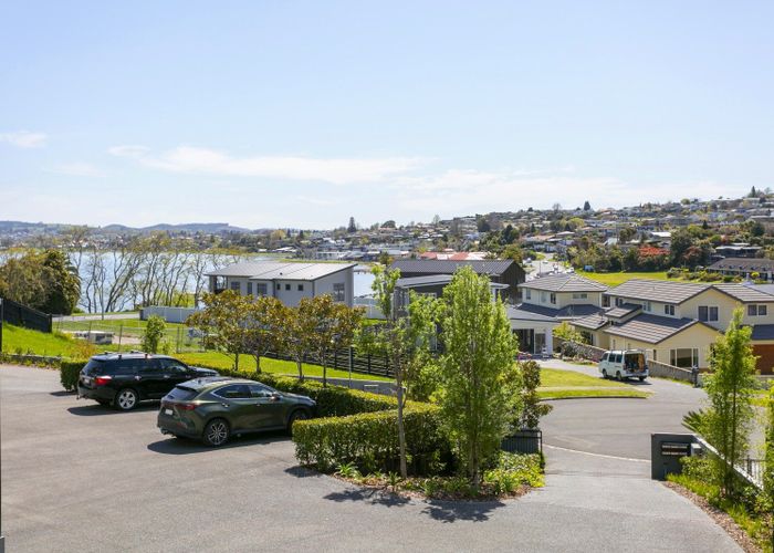  at 6/5 The Moorings, Two Mile Bay, Taupo