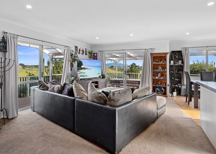  at 24 Harakeke Road, Te Horo