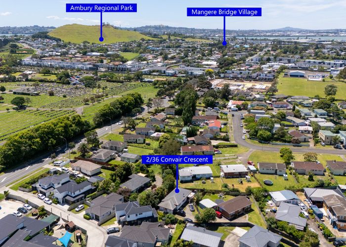  at 2/36 Convair Crescent, Mangere, Manukau City, Auckland