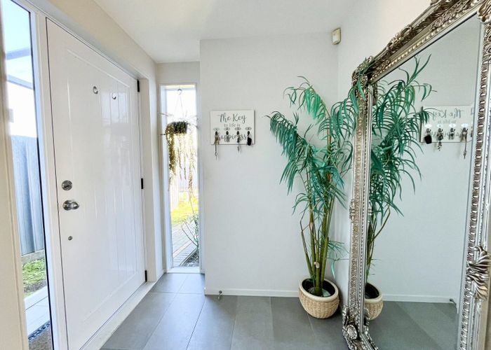  at 4 Olsen Avenue, Hillsborough, Auckland City, Auckland