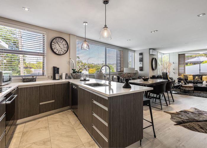  at 441H Beach Road, Mairangi Bay, Auckland