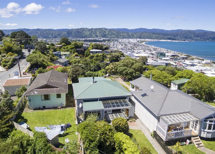  at 50 Korokoro Road, Korokoro, Lower Hutt