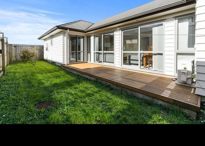  at 21 Matata Drive, Takanini, Auckland
