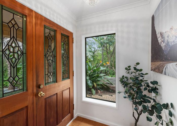  at 58 Seabreeze Road, Narrow Neck, Auckland