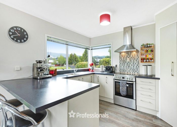  at 7 Delaware Grove, Totara Park, Upper Hutt, Wellington