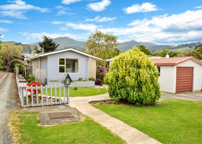  at 9 Constant Street, Sawyers Bay, Port Chalmers