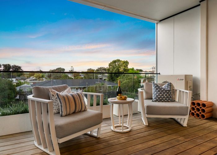  at 207/8A Lake Pupuke Drive, Takapuna, North Shore City, Auckland