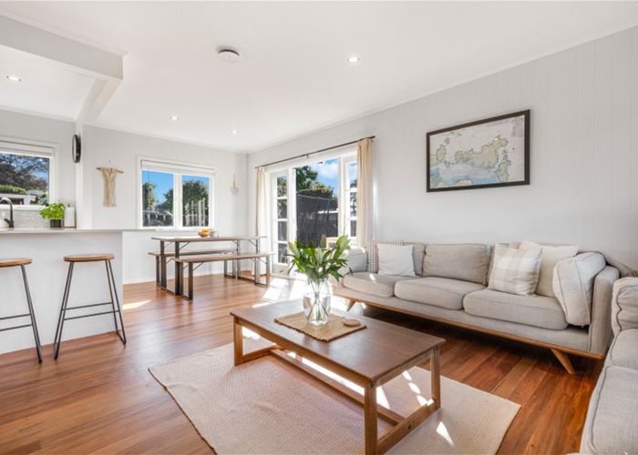  at 14 Walters Road, Mount Wellington, Auckland