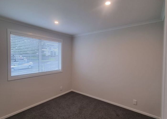  at 95 Everglade Drive, Totara Heights, Manukau City, Auckland