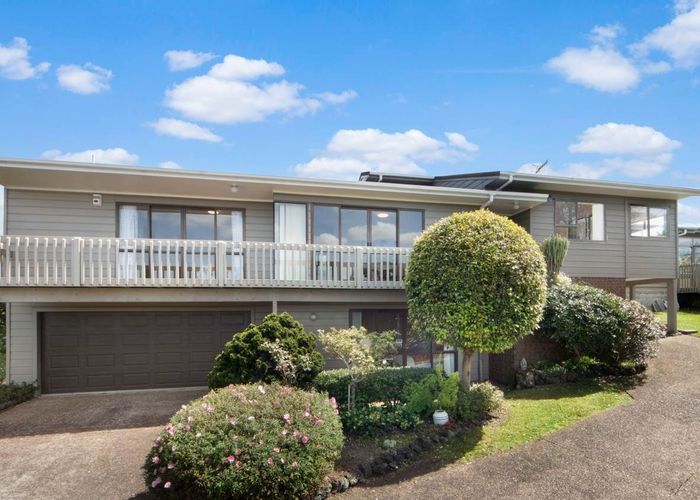  at 153 Wiseley Road, West Harbour, Auckland