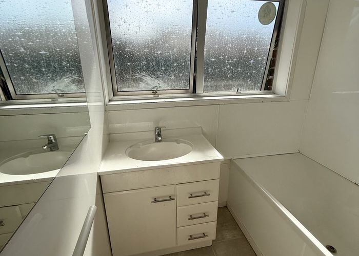  at 3/14 Mount Smart Rd, Royal Oak, Auckland City, Auckland