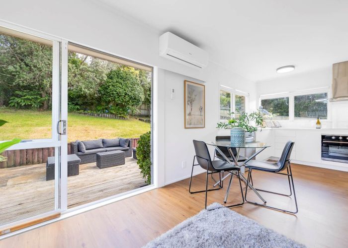  at 2/5 Finn Place, Totara Vale, North Shore City, Auckland