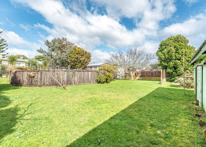  at 43 Manuka Street, Castlecliff, Whanganui