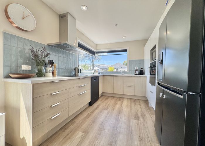  at 39 Tennyson, Beckenham, Christchurch City, Canterbury