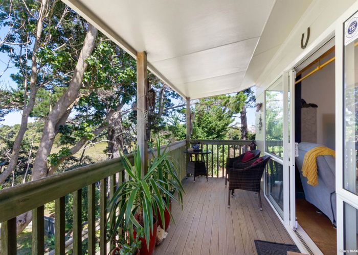  at 18A Bedford Street, Te Atatu South, Auckland