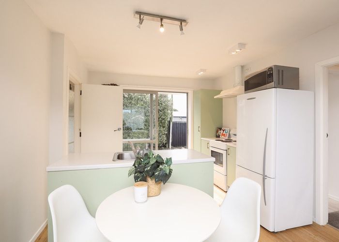  at 82 Pacific Road, North New Brighton, Christchurch