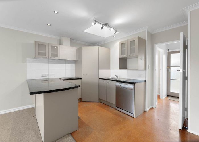  at 4/12 Stanhope Road, Mount Wellington, Auckland City, Auckland