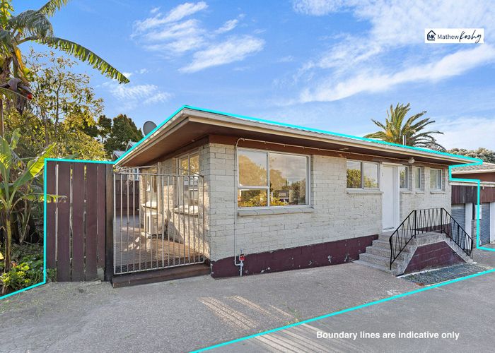  at 1/3197 Great North Road, New Lynn, Auckland