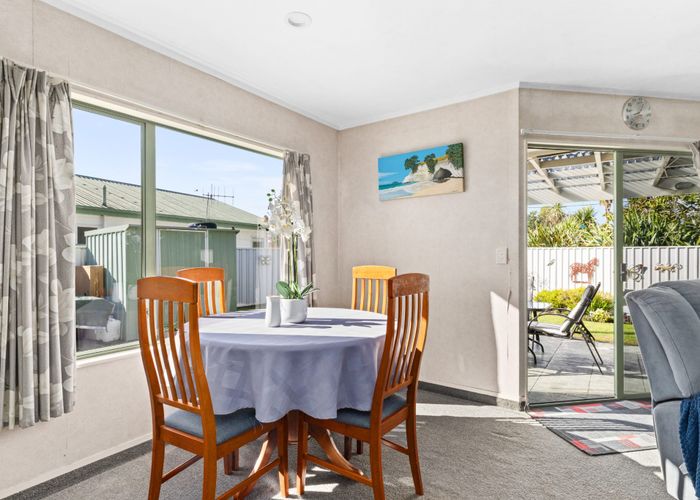  at 2/15 Burness Road, Greenmeadows, Napier, Hawke's Bay