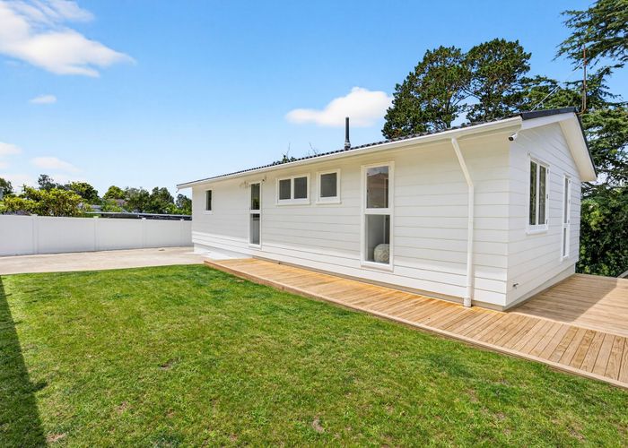  at 17 Lysander Crescent, Beach Haven, North Shore City, Auckland