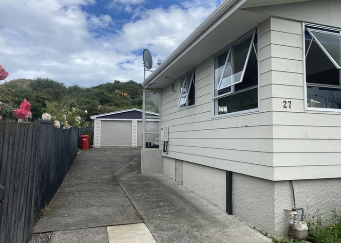  at 27 Savage Crescent, Aramoho, Whanganui