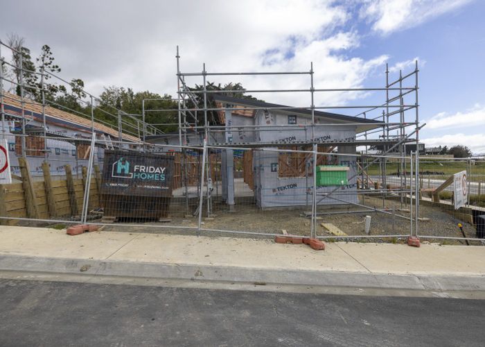  at 3-28 Ruru Lane, Kenepuru, Porirua, Wellington