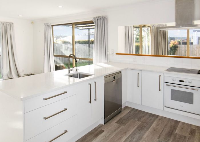  at 232a Te Atatu Road, Te Atatu South, Waitakere City, Auckland