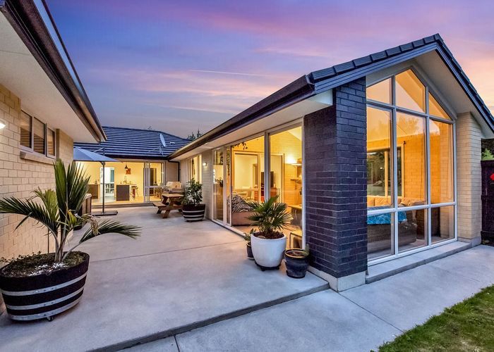  at 305 Newtons Road, Christchurch