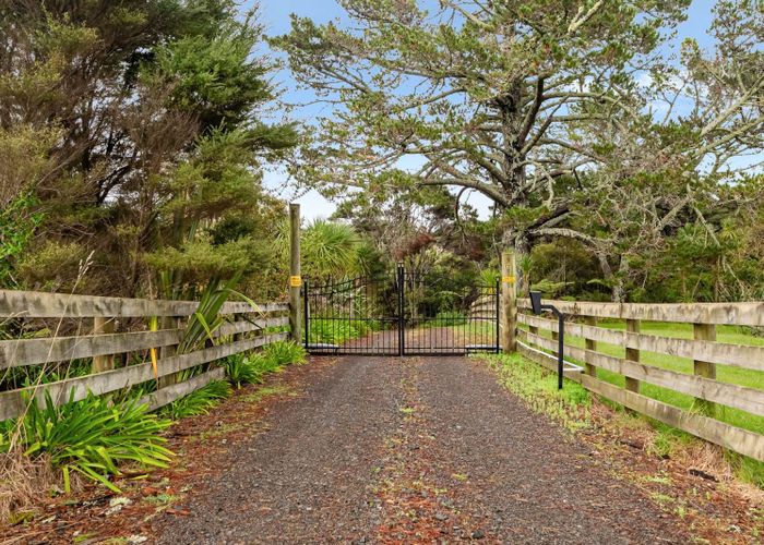 at 6 Matheson Road, Red Beach, Rodney, Auckland