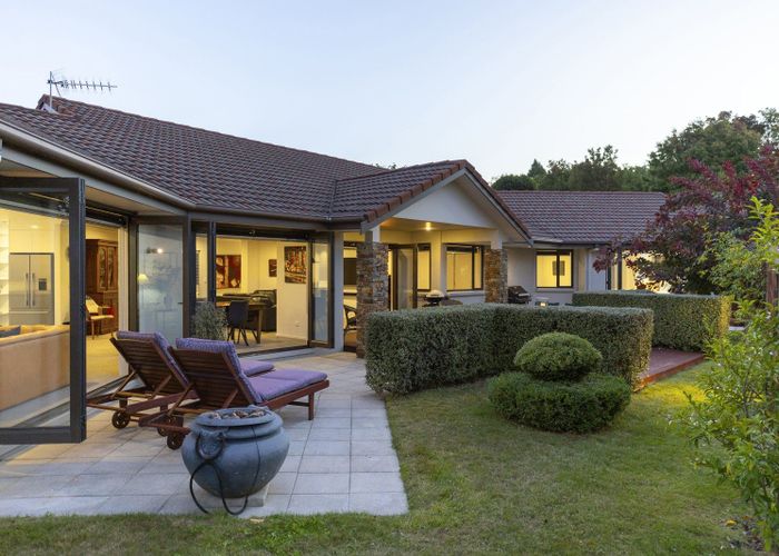  at 6 Cameron Drive, Acacia Bay, Taupo, Waikato