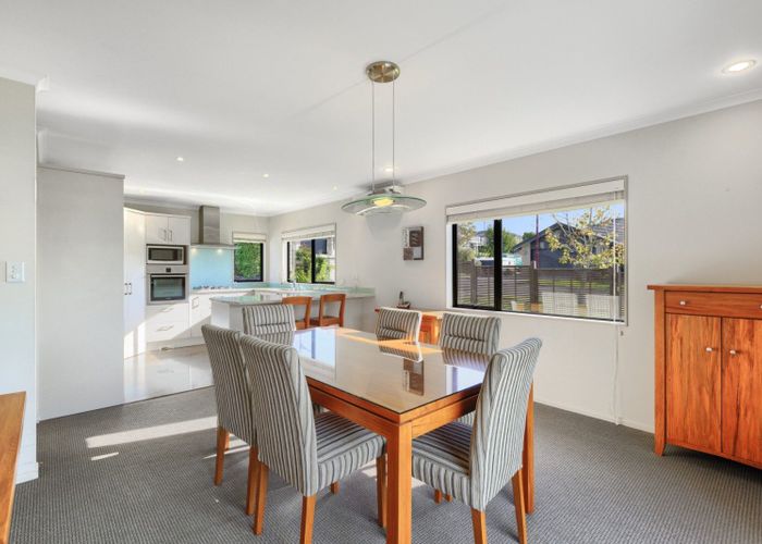  at 14 Merlot Drive, Pyes Pa, Tauranga
