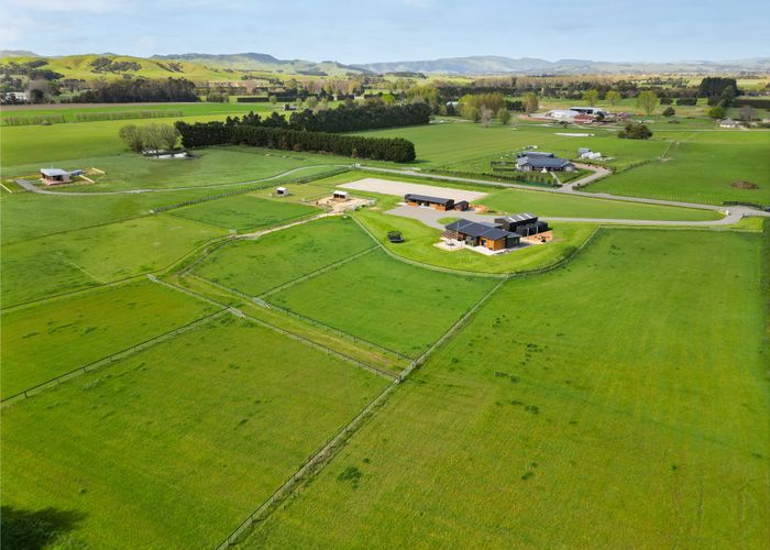  at 51 Manukawiri Way, Greytown