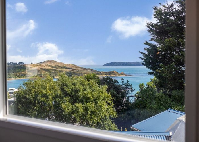  at 12 Tremaine Place, Camborne, Porirua