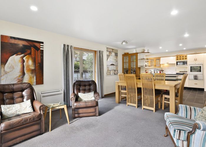  at 16 Ribbonwood Close, Normanby, Dunedin