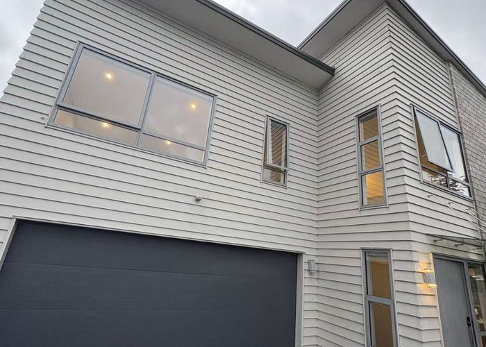  at 1 Sunshine Boulevard, Sunnyvale, Waitakere City, Auckland