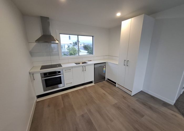  at 2/33 Fulford Street, City Centre, New Plymouth, Taranaki