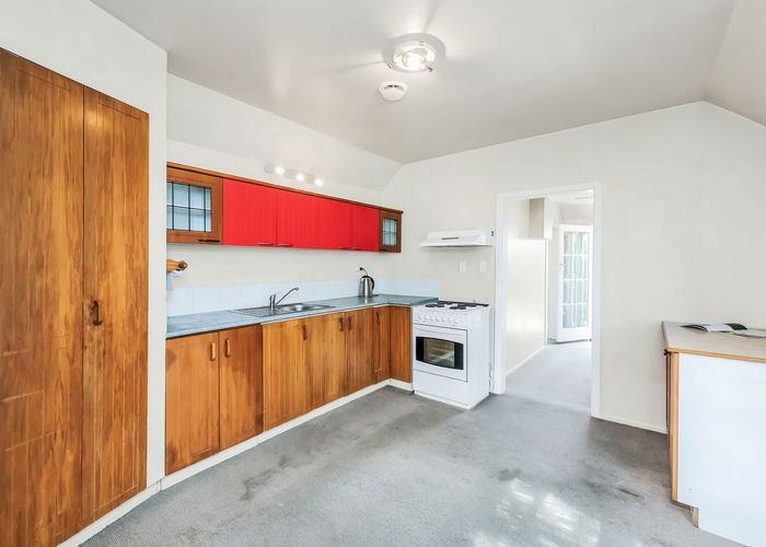  at 4 Farr Street, Coalgate