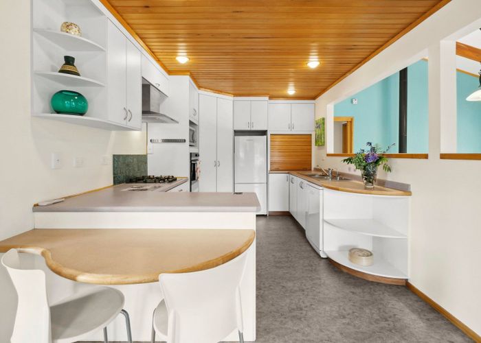  at 10 Redwood Crescent, Westown, New Plymouth