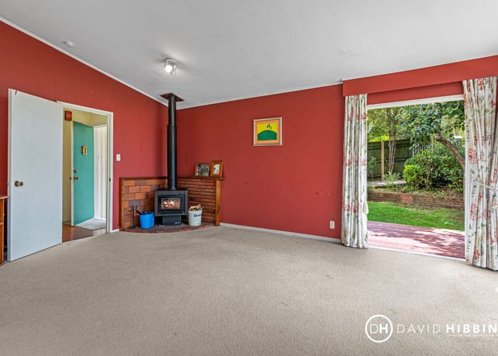  at 35 Martin Crescent, Northcote, North Shore City, Auckland