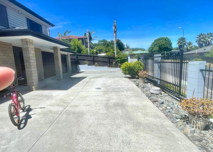  at 58 Cartmel Avenue, Massey, Waitakere City, Auckland