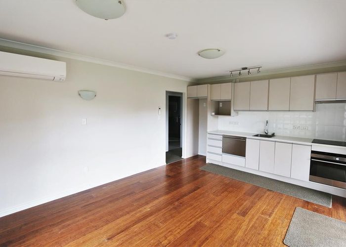  at 1/19  Thatcher Street, Mission Bay, Auckland City, Auckland