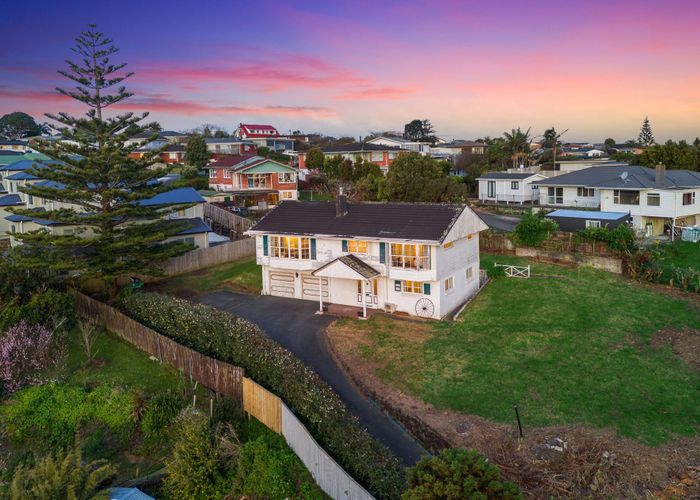  at 142 Ti Rakau Drive, Pakuranga, Auckland