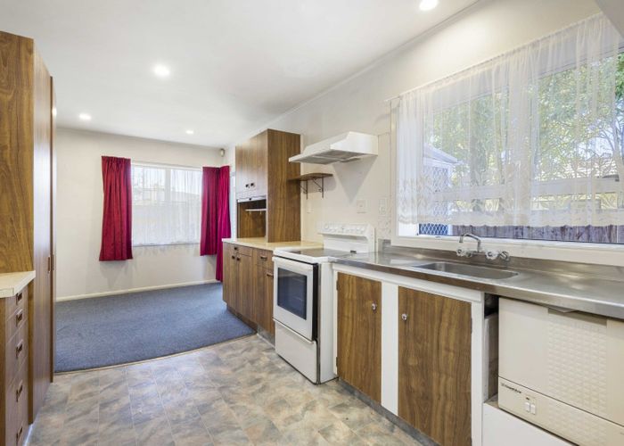  at 25 MacDonald Road, Glenview, Hamilton