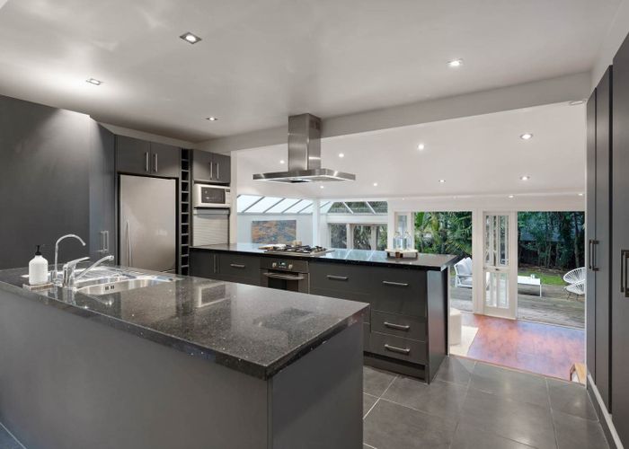  at 52 Richmond Road, Grey Lynn, Auckland