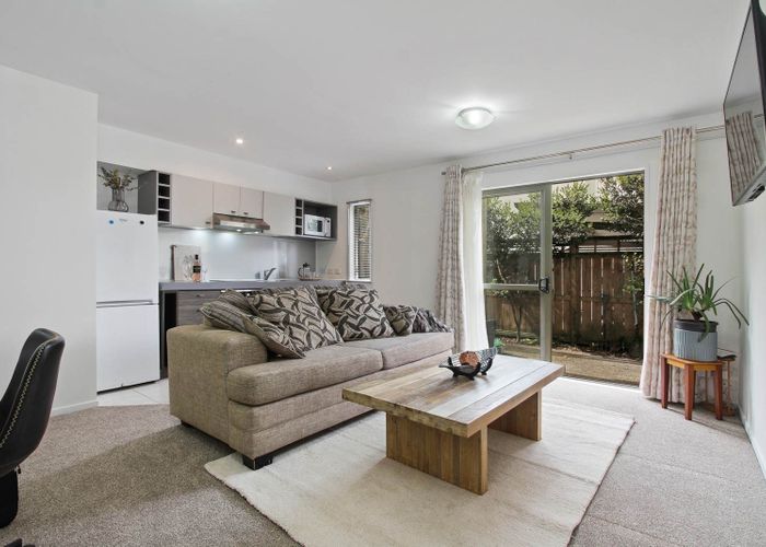  at 76A/21 Hunters Park Drive, Three Kings, Auckland City, Auckland