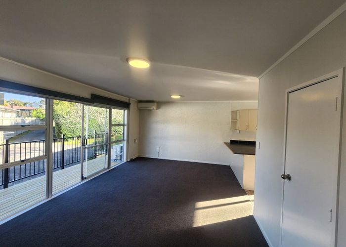  at 3/15 Trojan Crescent, New Lynn, Waitakere City, Auckland