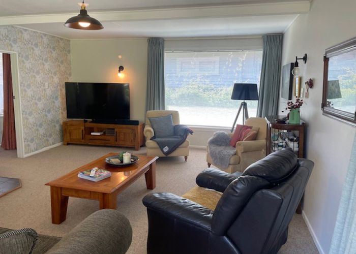  at 3 Gladstone Street, Woodville