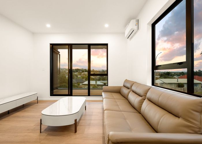 at Lot 2-4/42 Captain Scott Road, Glen Eden, Waitakere City, Auckland